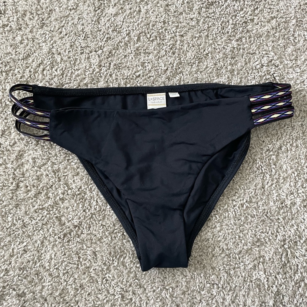 Bundle of L*Space Bikini Bottoms (size M) - Picture 4 of 5